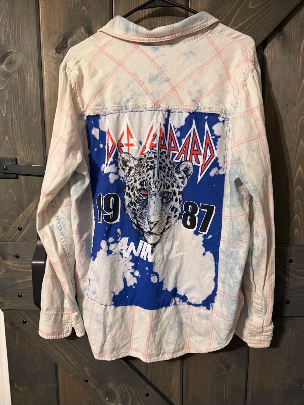 Def Leppard Upcycled Bleached Flannel XL